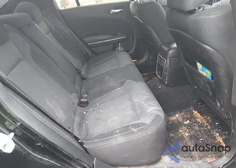 2015 Dodge Charger Sxt z USA, uszkodzony, nr VIN 2C3CDXJG6FH929463